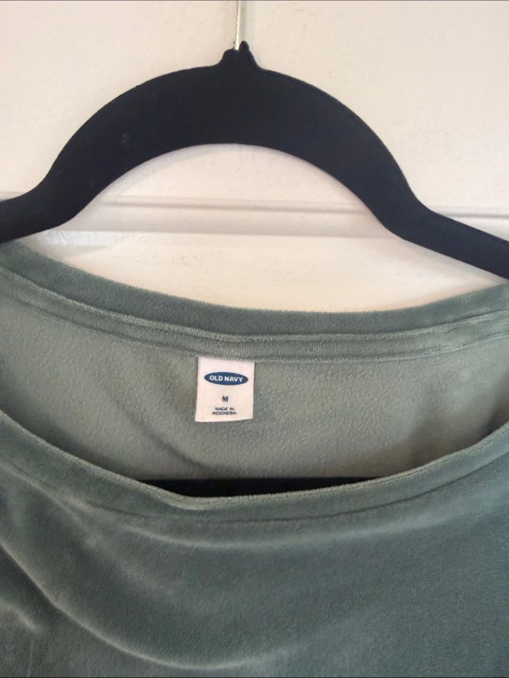 Old Navy Sage Green Velvet Puff-Sleeve Top